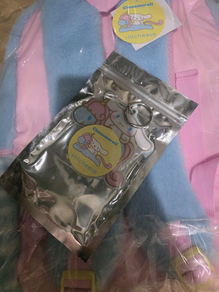 스티치즈 시나모롤 백팩 플러스와 키링--2