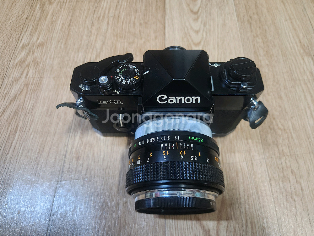 캐논 F-1바디및 55mm F1.2 렌즈 판매합니다--3