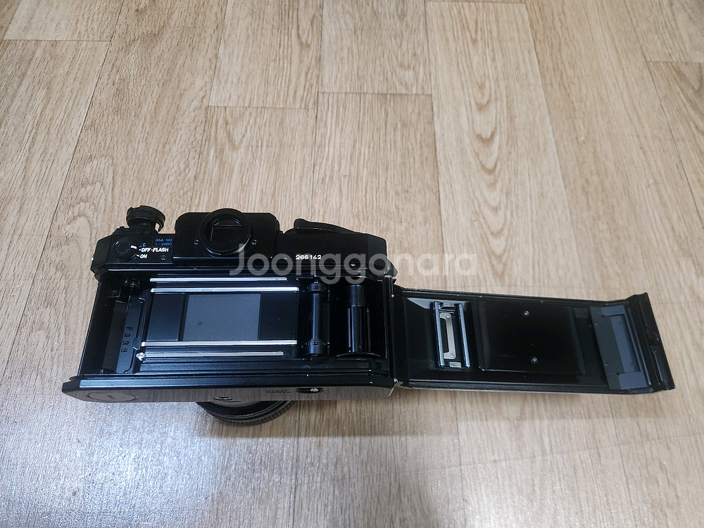 캐논 F-1바디및 55mm F1.2 렌즈 판매합니다--6