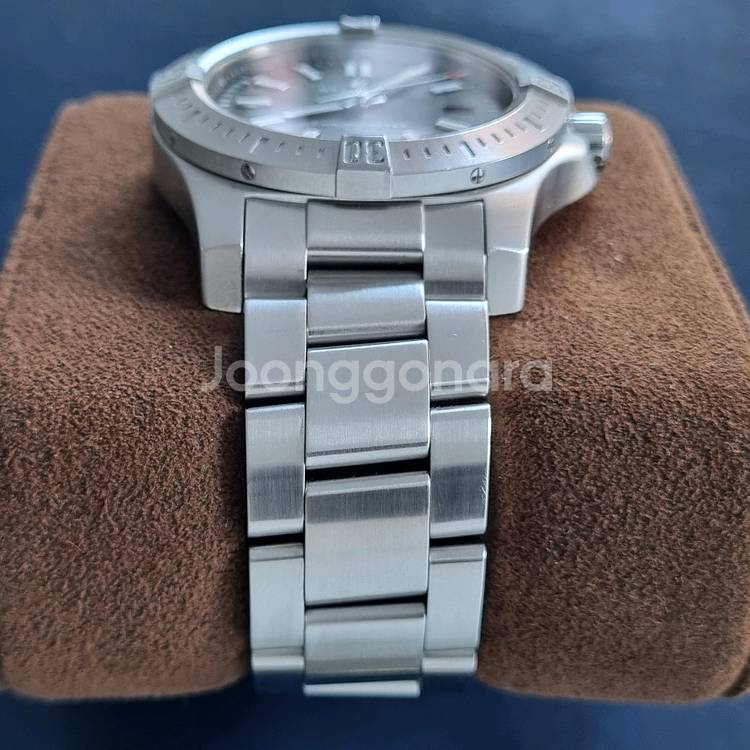 브라이틀링 신형 콜트 44mm 오토 검판 A17388(2019년식)--1