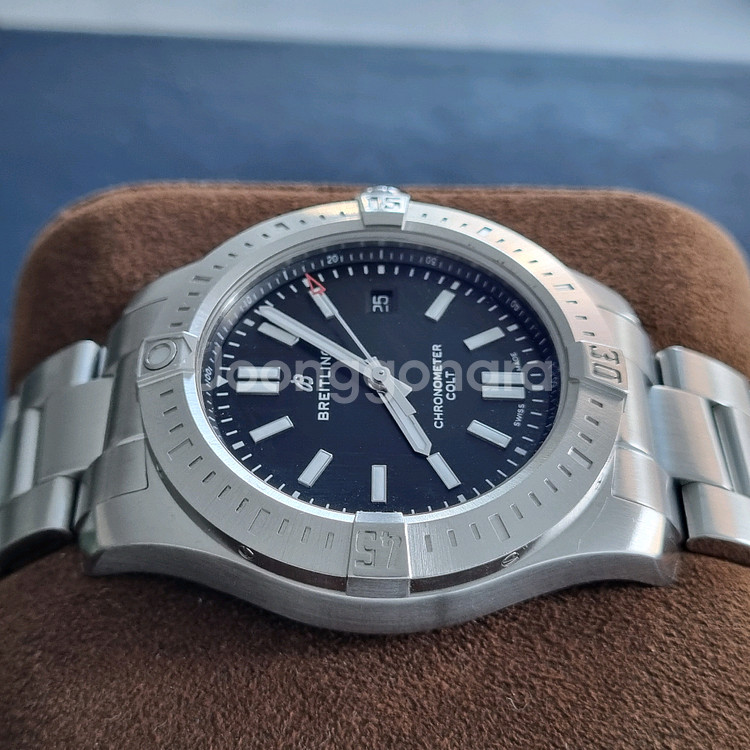 브라이틀링 신형 콜트 44mm 오토 검판 A17388(2019년식)--5