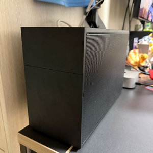 [SFF] FormD 2.5기반 데스크탑(7800x3D, 4080SU) 이미지