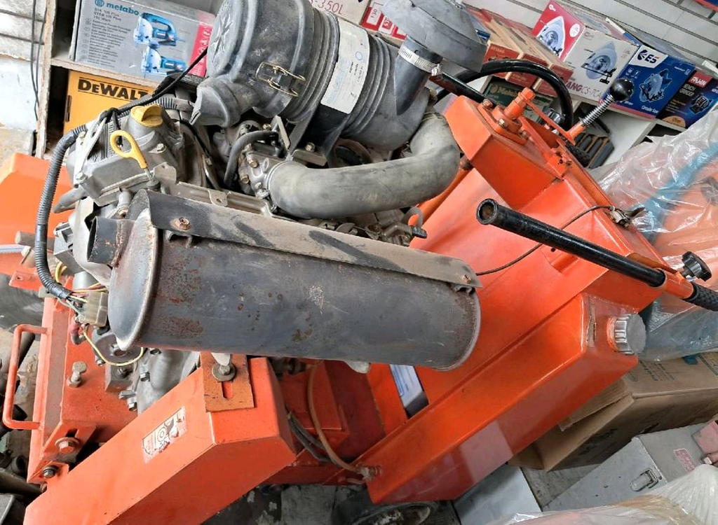 뱅가드 35마력 도로 컷팅기 콘크리트 절단기--2