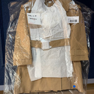 버버리 칠드런 코트 여아용 4y