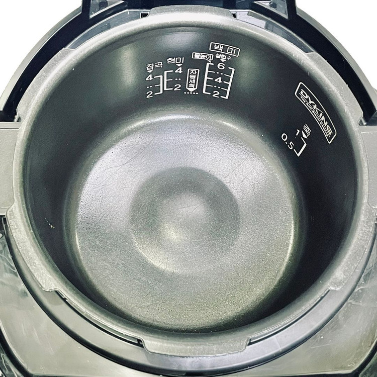 쿠첸 6인용 압력밥솥 CJS-FA06010KV 이미지