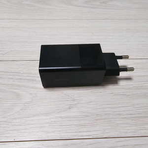 67W 멀티 포트 Gan 충전기