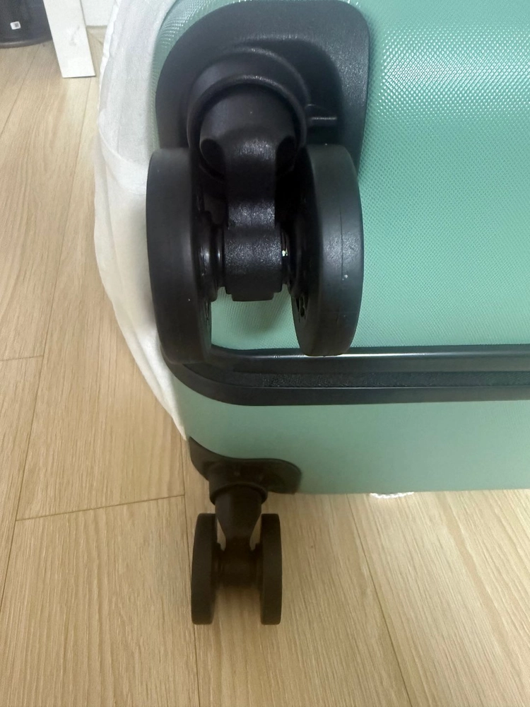 [미사용] 만다리나덕 29인치 확장형 캐리어 이미지