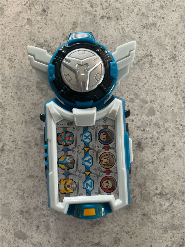 택포) 또봇 y 스마트키 팝니다--2