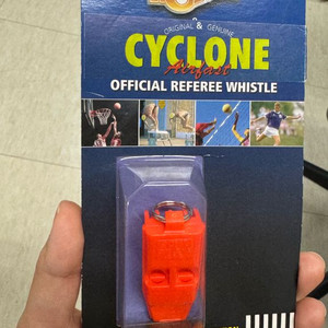 영국 애크미 사이클론 휘슬 acme