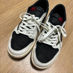 나이키 에어조던 1 로우 트래비스 스캇 미디엄 올리브 265mm 이미지