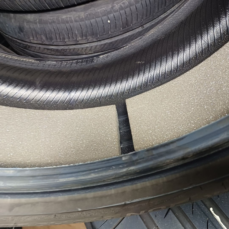 255 45 19 중고타이어 2개 팔아요.--3