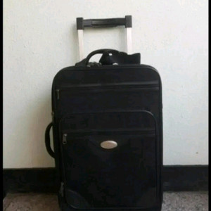 피에르 가르뎅 여행용 캐리어