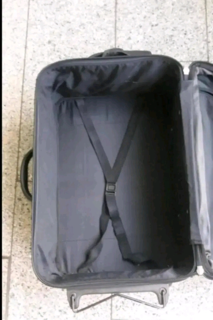 피에르 가르뎅 여행용 캐리어 이미지