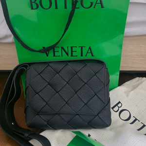 보테가 베네타 디아고 스몰 블랙 카세트백 블랙 1번 30분사용 착 구성품 모두 롯데 2025 3월구입 영수증