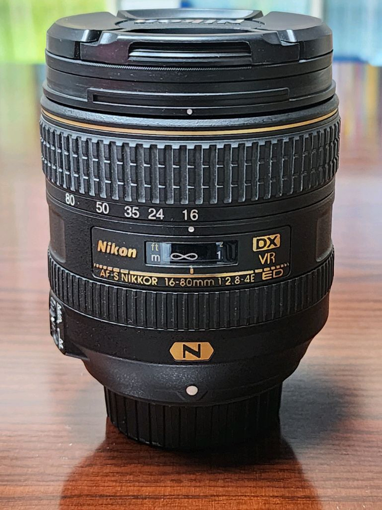 니콘 AF-S DX NIKKOR 16-80mm 1:2.8-4E ED 72mm 팝니다.--1