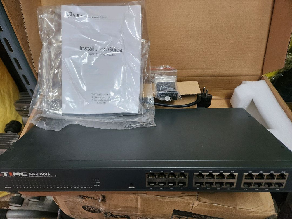 TP-Link TL-SG1024--2