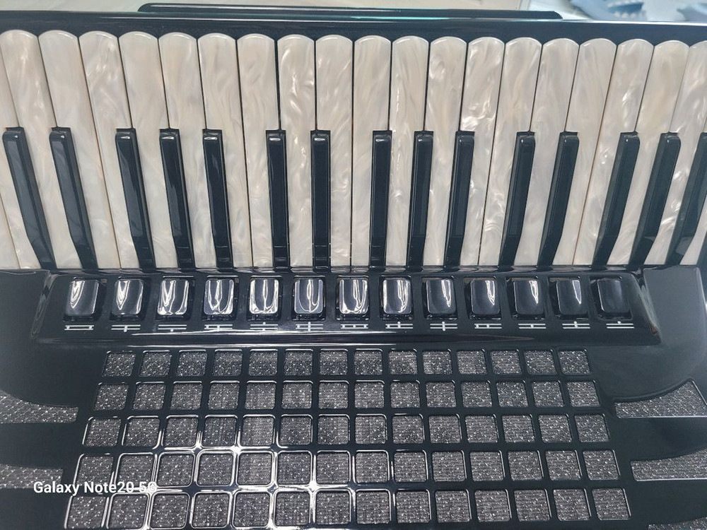 아코디언악기 엑셀시오37건더블톤챔버(판매)--1