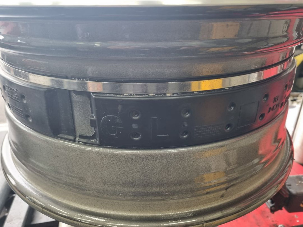 K8 18인치 2454518 휠타이어 팝니다--5