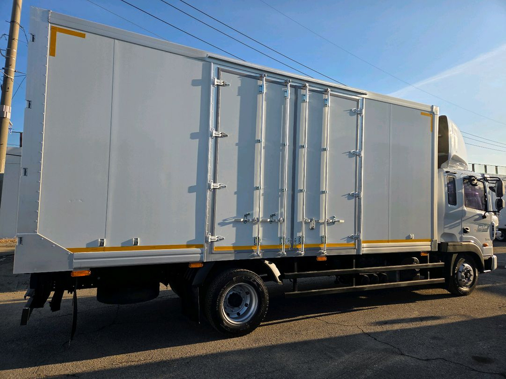 메가트럭 5톤 새익스탑차 단발이 6.25터 270마력--3