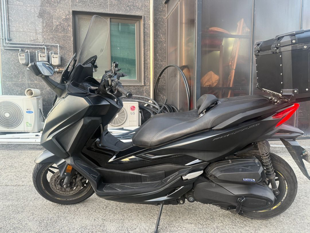 오토바이) 포르자 350 판매합니다!--2