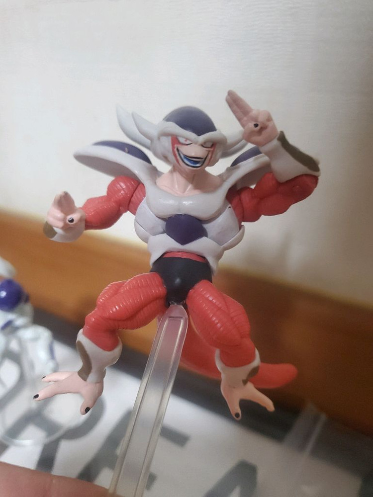 드래곤볼Z 프리더 포징 피규어2종 + 프리더1종 + 오천크스 포징 피규어1종 일괄--3