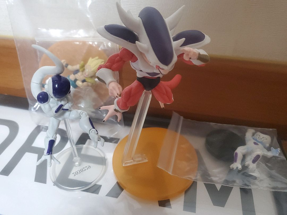 드래곤볼Z 프리더 포징 피규어2종 + 프리더1종 + 오천크스 포징 피규어1종 일괄--4