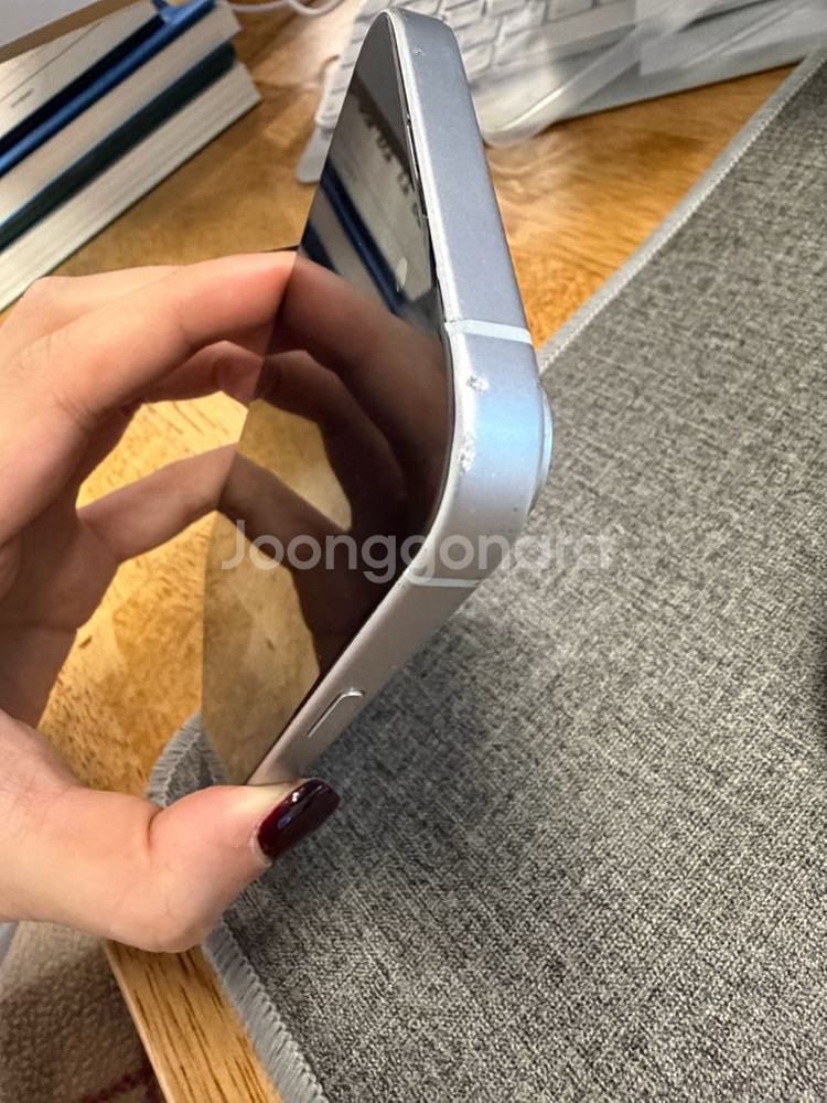 아이폰 15 자급제 블루 128기가--4