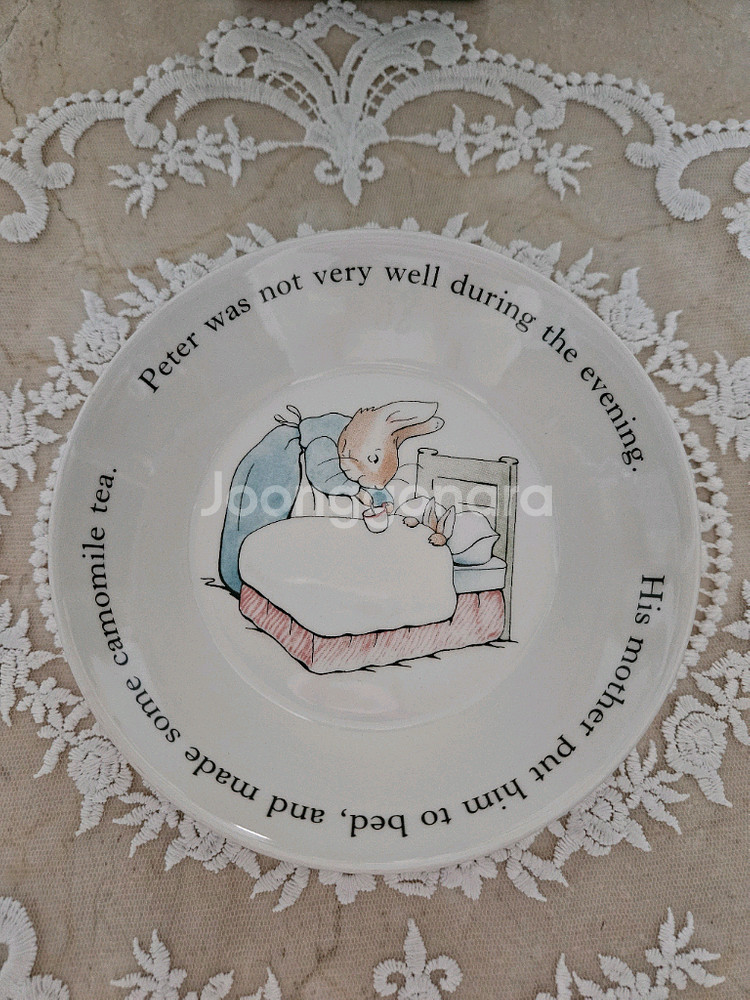 영국 웨지우드 피터래빗 스몰 볼 판매해요--2