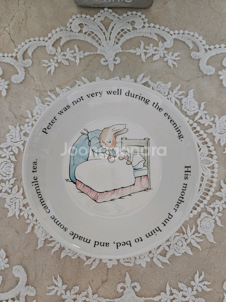 영국 웨지우드 피터래빗 스몰 볼 판매해요--4