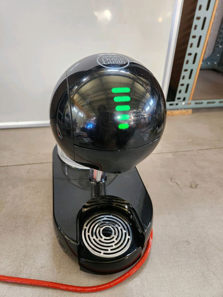 돌체구스토 커피머신 이미지