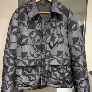 루이비통 모노그램 플라워 퀼팅 패딩자켓