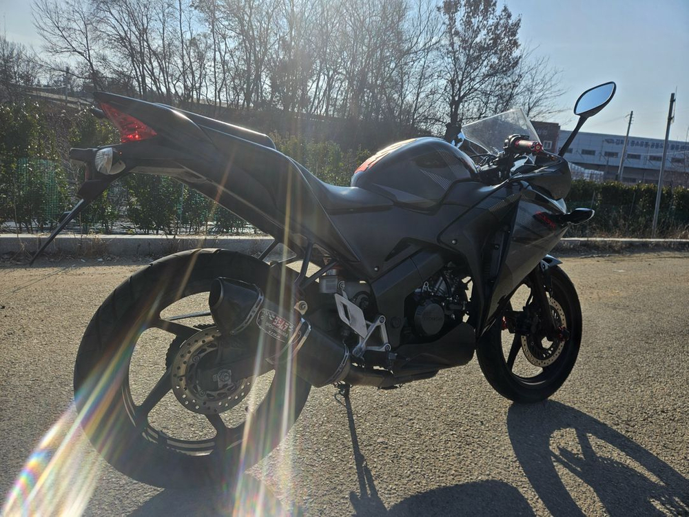 cbr125 16년식 판매합니다 이미지