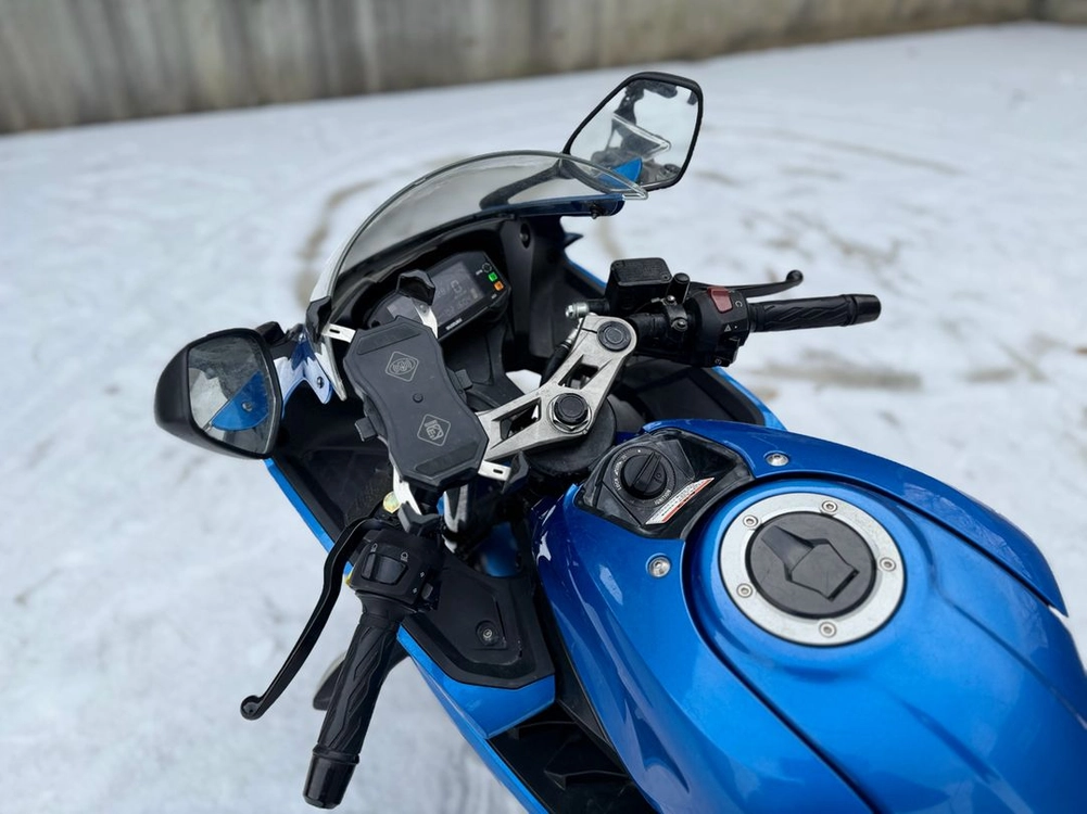 스즈키 GSX-R125 21년식 낮은키로수 판매합니다 이미지