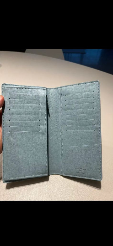 루이비통 장지갑--2