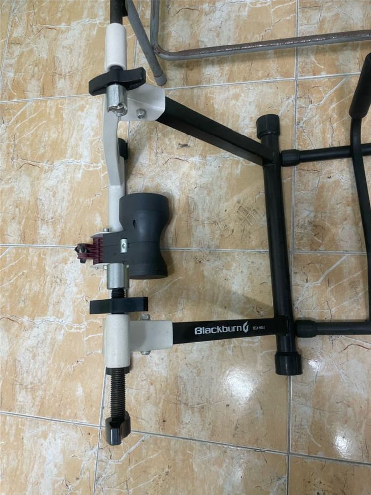 카본프레임 mtb 자전거 이미지