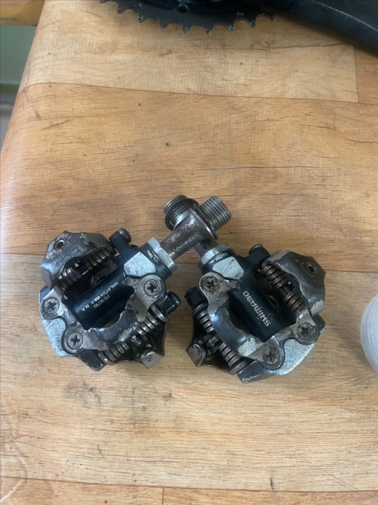 카본프레임 mtb 자전거 이미지