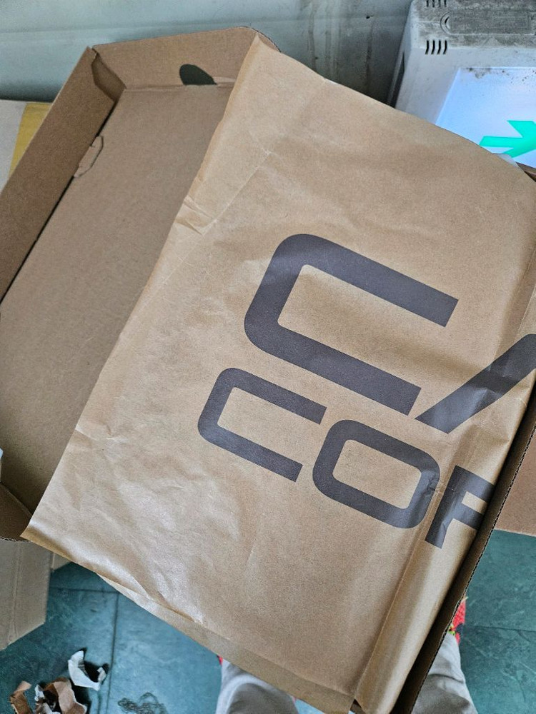 트레비스캇 에어트레이너 새제품265--1