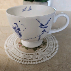 (새상품)영국 웨지우드 하모니 티컵 판매해요