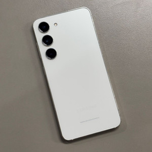 갤럭시S23 크림색상 256용량 23년7월개통 미파손 무잔상 동일기종대비 가성비 꿀매물