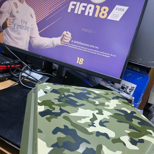 PS4 슬림 본체 1테라 펌웨어 7.51(콜오브듀티 에디션)