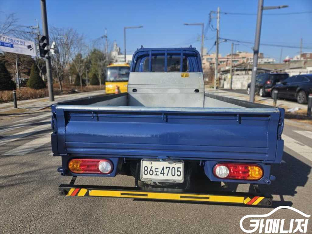 [소형화물][카고]포터2 1.0톤/슈퍼캡/초장축/(CRDi) 슈퍼 (3인승 /1톤) #2026년특가--4