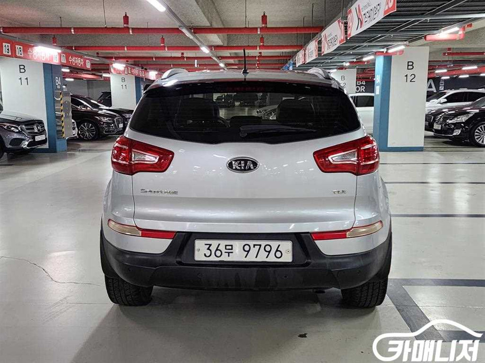 [기아]스포티지 R 4WD TLX 최고급형 (5인승) #2026년특가--4