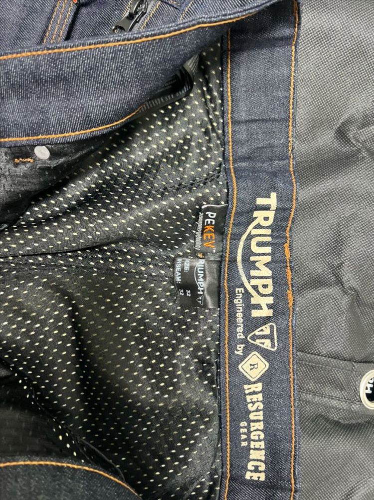 트라이엄프x리서전스 바이크데님32사이즈 이미지