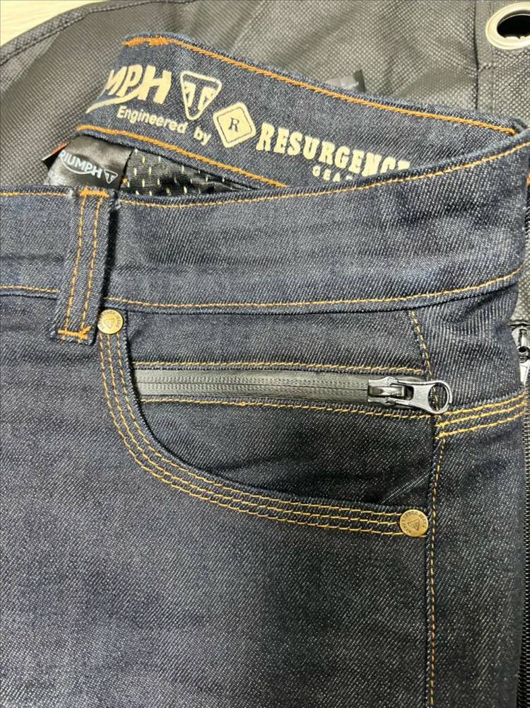 트라이엄프x리서전스 바이크데님32사이즈 이미지