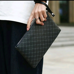 체크 패턴 클러치백