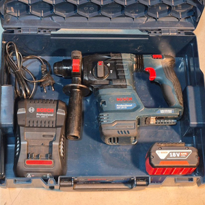 보쉬 충전 함마드릴 (GBH 18V-22) 무선 앙카드릴 중고 팝니다