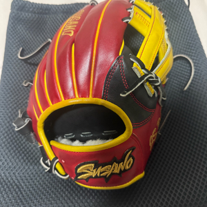 스사노 박준순 내야 글러브