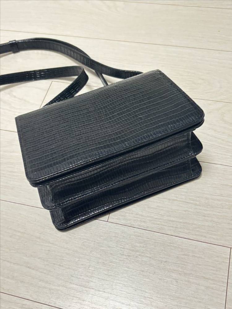 투티에 포멜 미니백 리자드 블랙 이미지