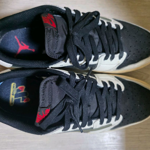 나이키 에어조던 1 로우 스캇 올리브275 이미지