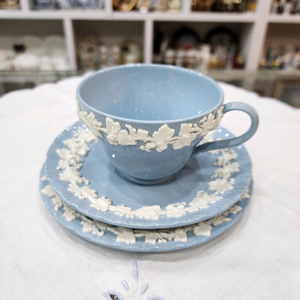 [판매] 영국 웨지우드 퀸즈웨어 라벤더 트리오(3pcs) 세트